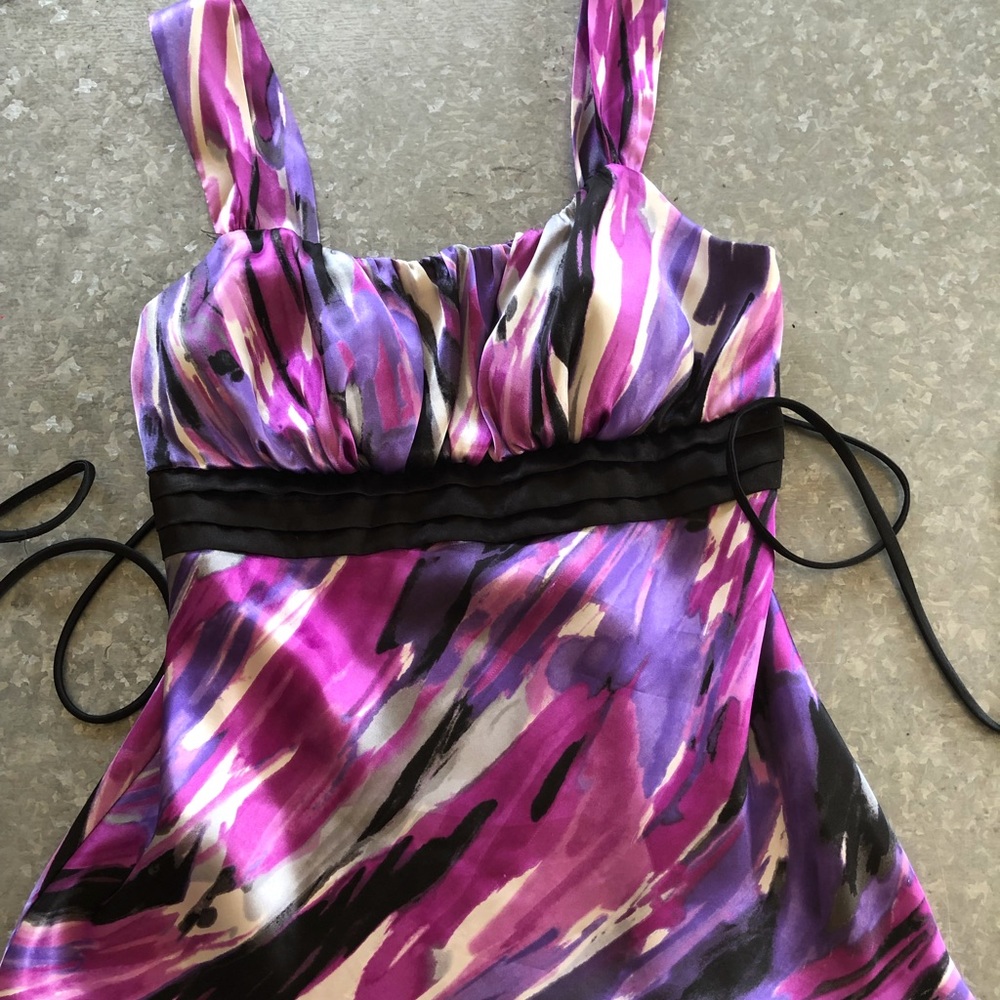 Silky Tank Top in Purple & Cream! SZ M